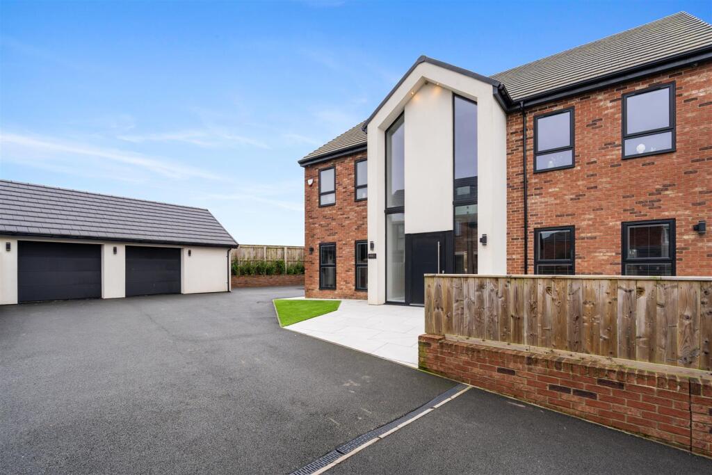 Main image of property: Dunelm Stables, Thornley, Durham