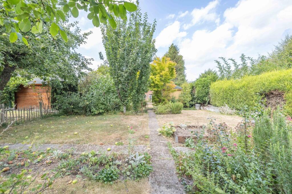 House in Canterbury, Kent - View 4