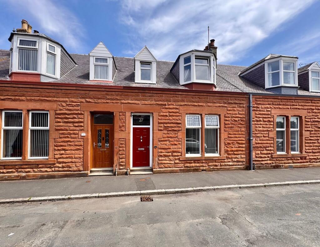 3-bed house on 27, Roodlands Road, Girvan, KA26, £200,000