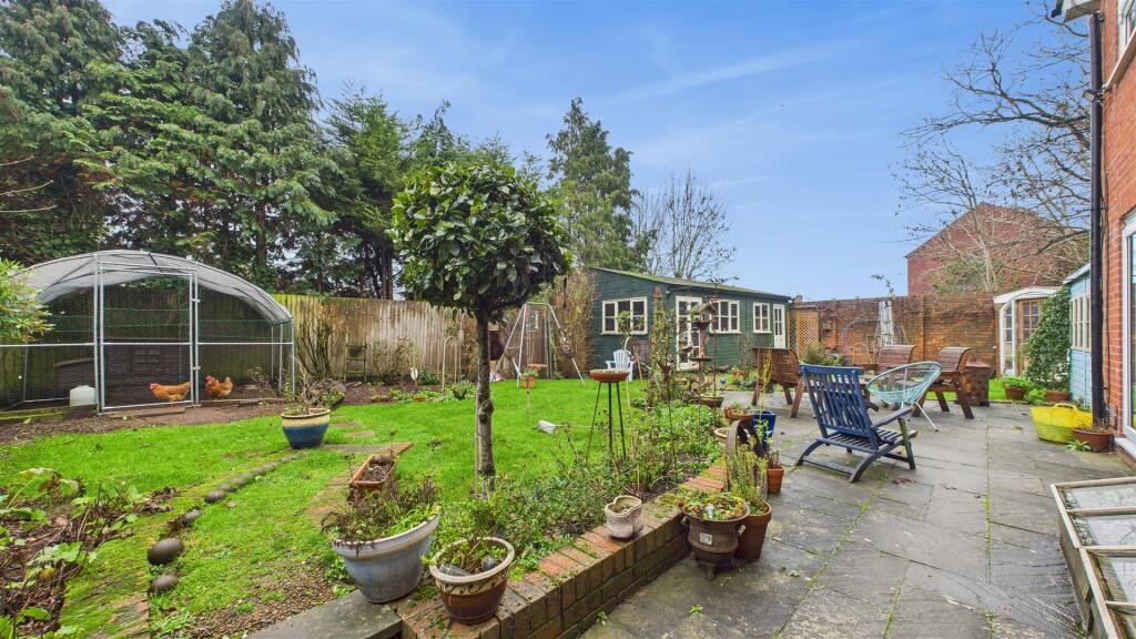 Additional image 4 of Matthews Close, Rowley Regis