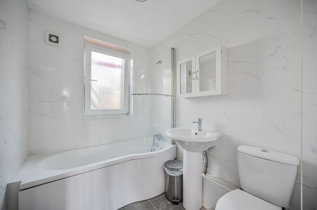 The Sandlings, N22, Wood Green, London, N22 - View 4