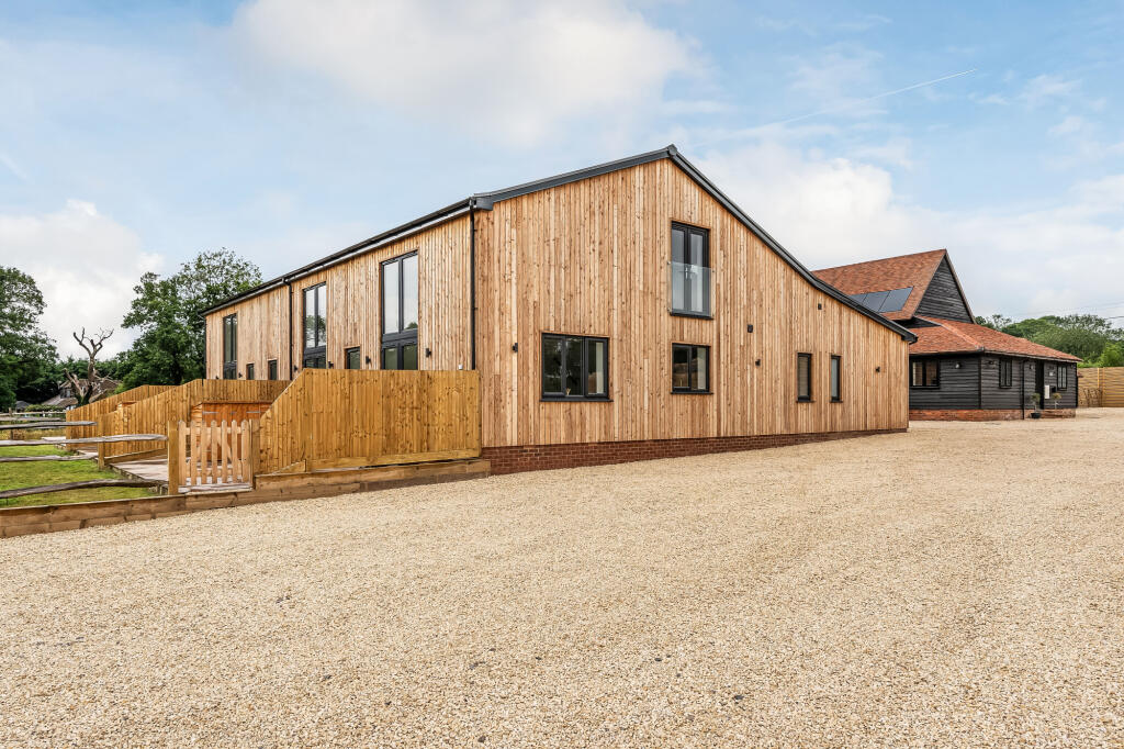 Main image of property: Lower Duxhurst Farm, 15b Reigate Road, Reigate, Surrey, RH2