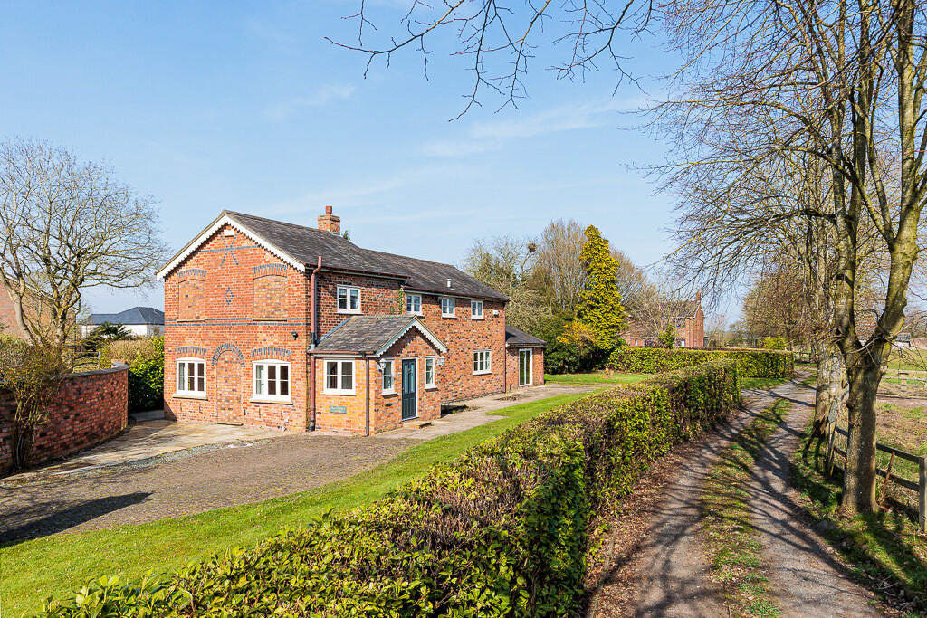 Main image of property: Twemlow Lane, Cranage