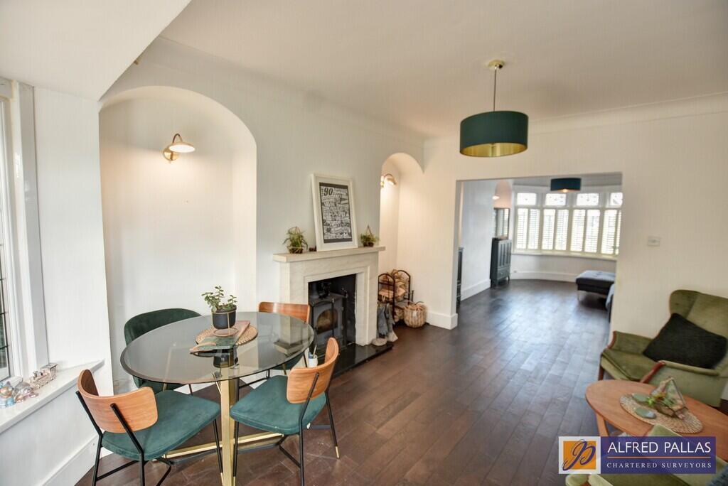 House in Sunderland, Hill View - View 5