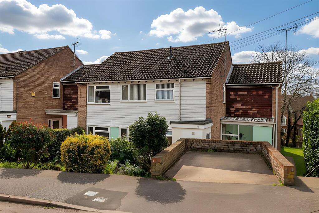Main image of property: Fabians Close, Coggeshall, Colchester