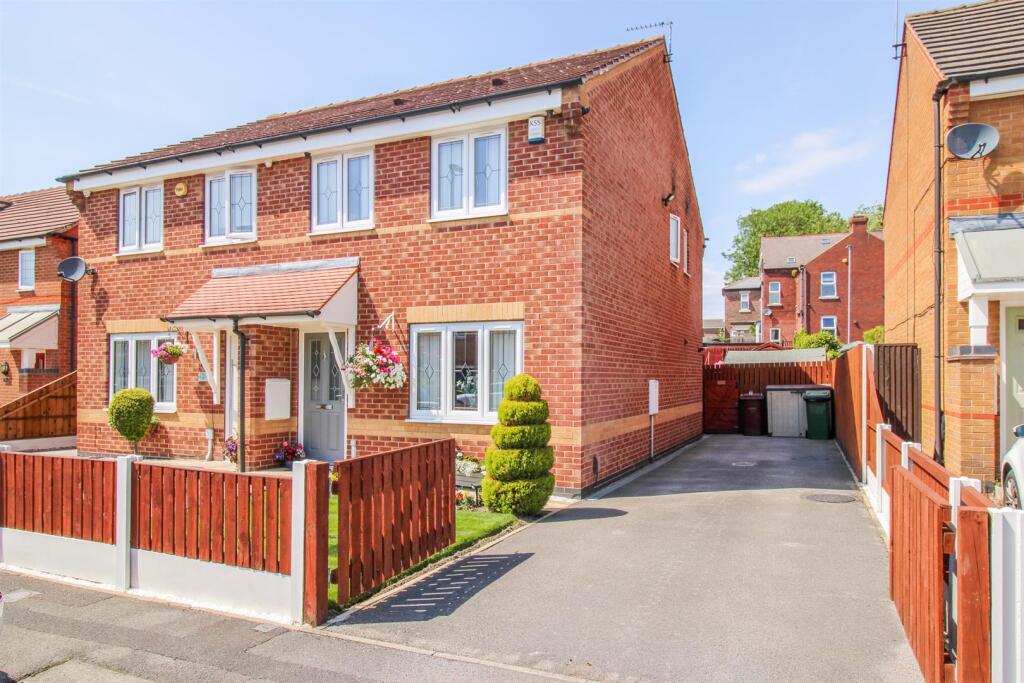 Main image of property: Kestrel Mews, Normanton