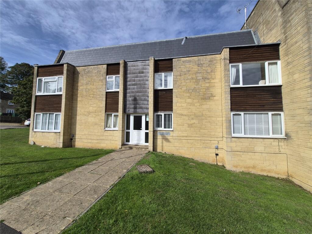 Main image of property: Meadow Road, Cirencester, Gloucestershire, GL7