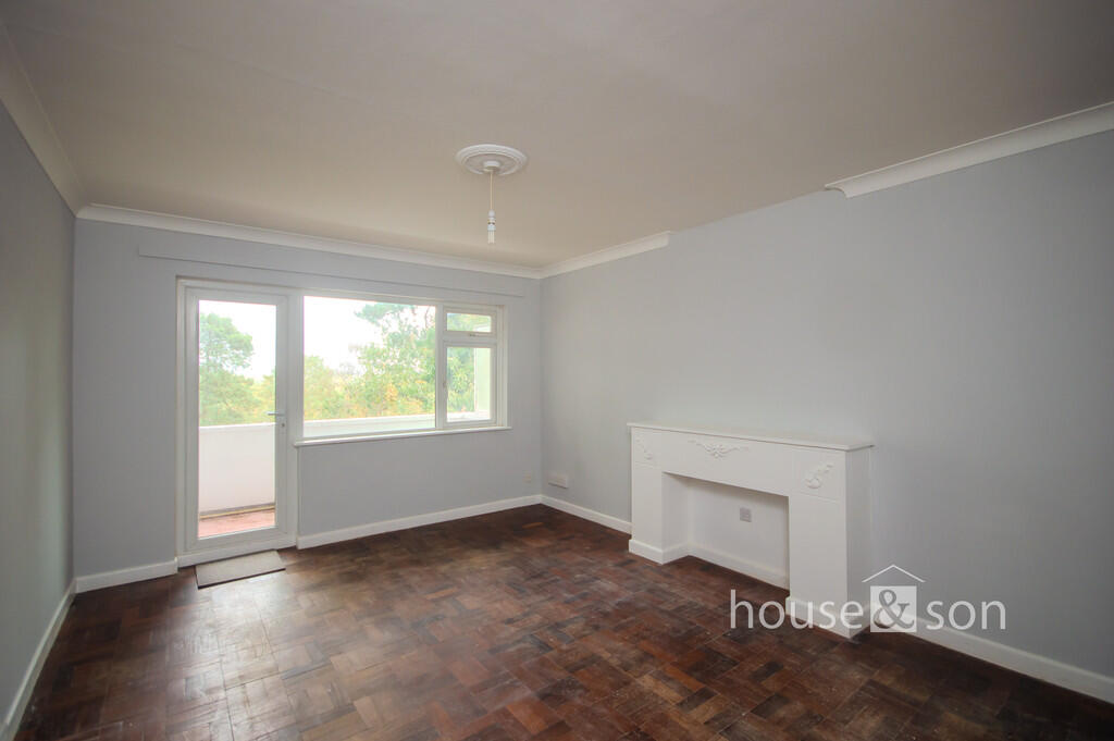 Redhill Drive, Bournemouth - View 3