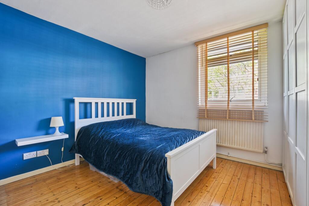 Apartment in London - View 4