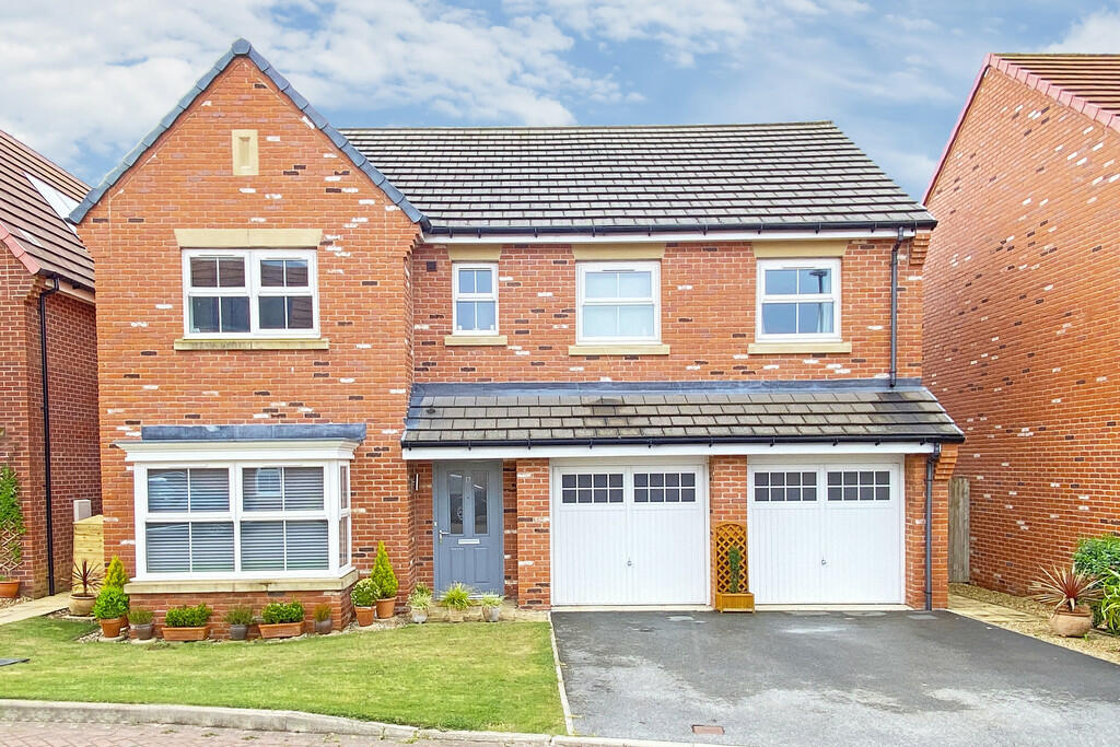 Main image of property: Moorlands Fold, Killinghall, Harrogate