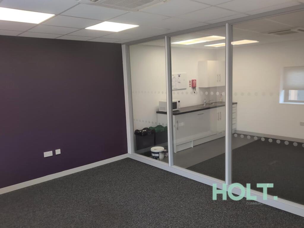 Office 2 or meeting room.jpeg