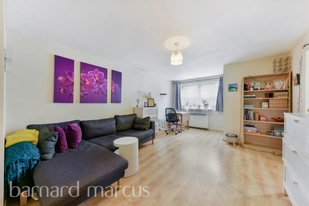 Main image of property: Elderfield Place, London