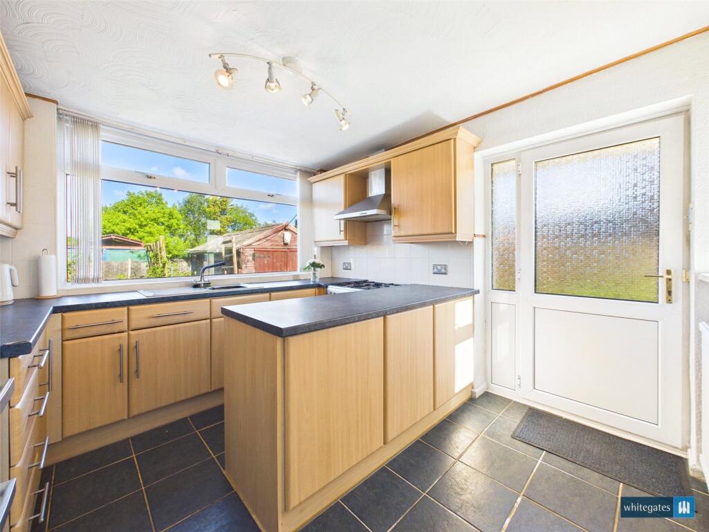 Selby Road, Askern, Doncaster, South Yorkshire, DN6 photo 2