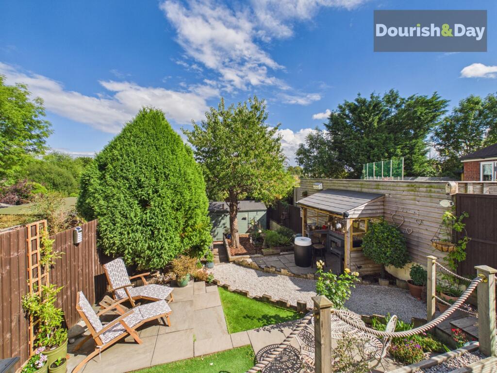 House in Stafford, Rowley Park - View 4