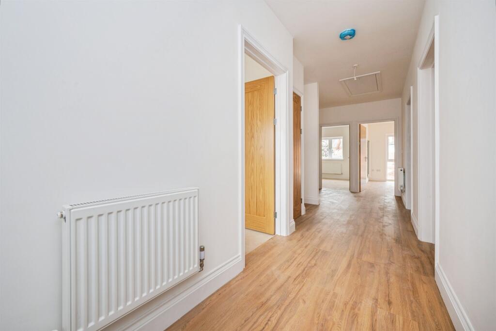 Summerfield Road, Tamworth photo 3
