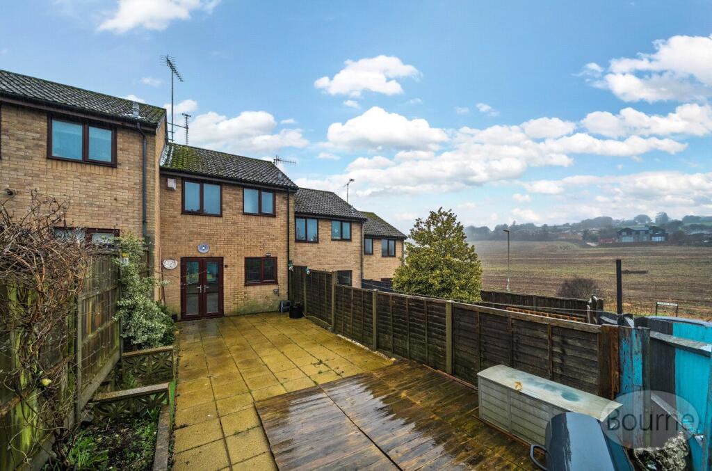 Derwent Close, Waterlooville, Hampshire, PO8 photo 4