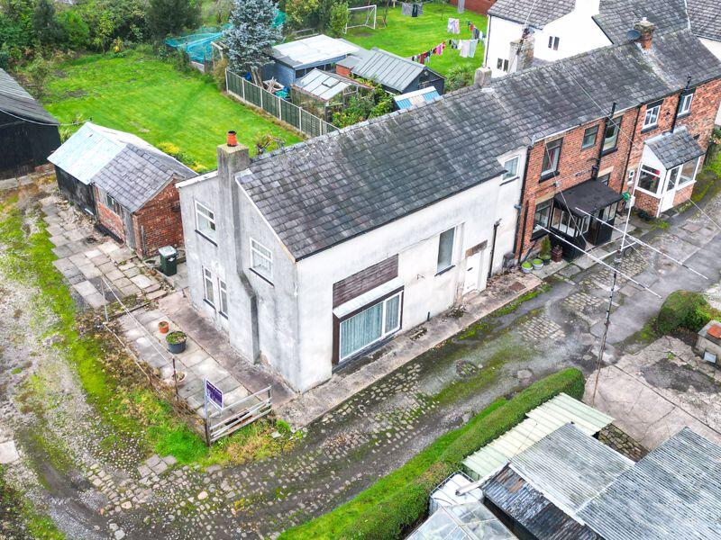 3-bed house on Weavers Fold Farm, Weavers Folds Bretherton PR26 9AP, £450,000