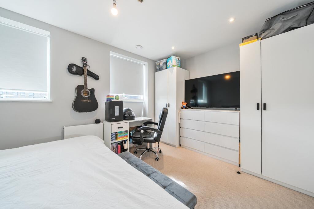 House in London - More