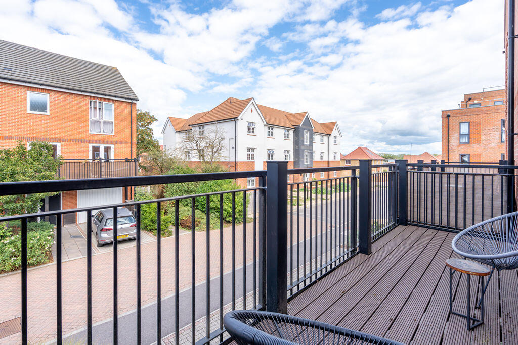 House in Chichester - View 2