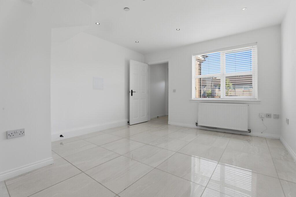 Caledonia Street, Dalmuir - View 3