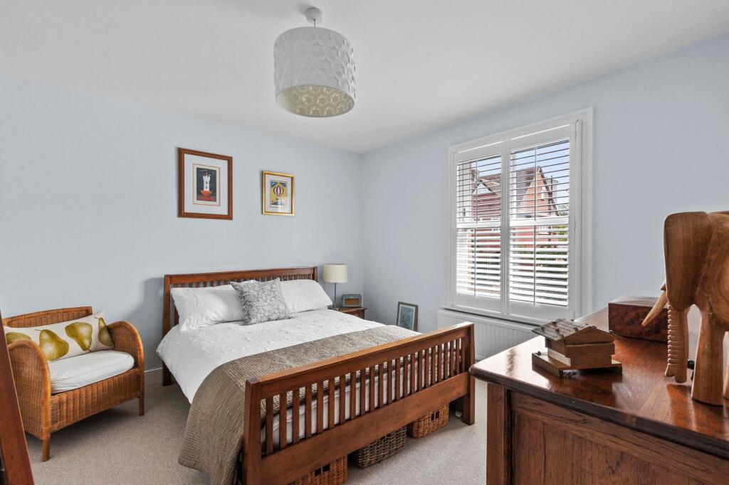 House in Hemel Hempstead, Beaconsfield - More