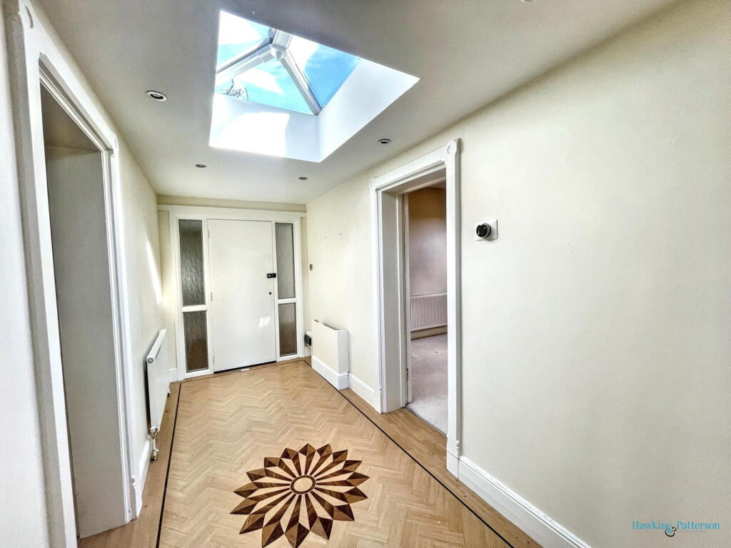 Apartment in Solihull, Chadwick End - More