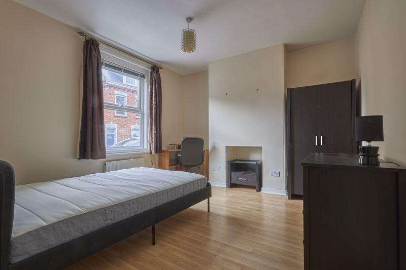 House in Exeter - View 5