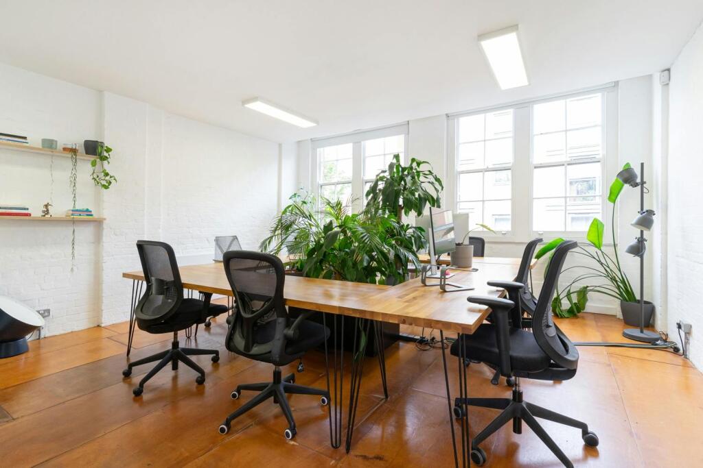 5-Durham-Yard-Unit-11-E2-Bethnal-Green-London-Fields-Office-Studio-To-Let-Internal2-Dominion.London.jpg