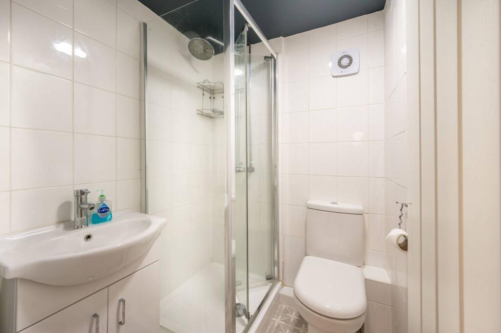 2 bedroom terraced house for rent