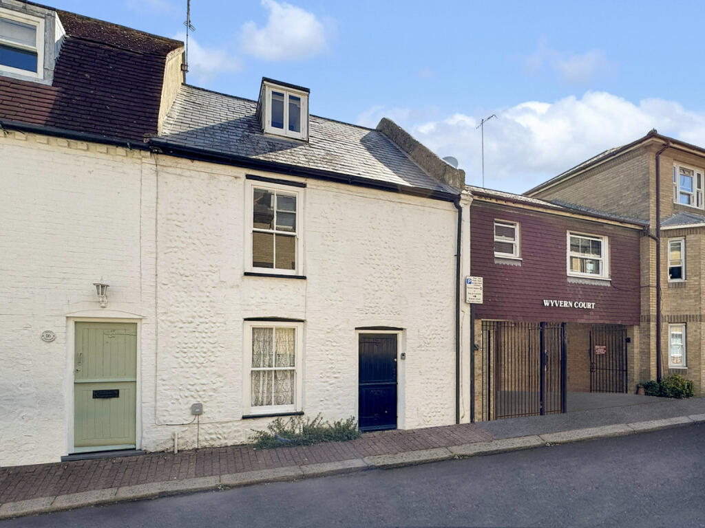 3-bed terraced on West Street, Worthing, BN11, £245,000
