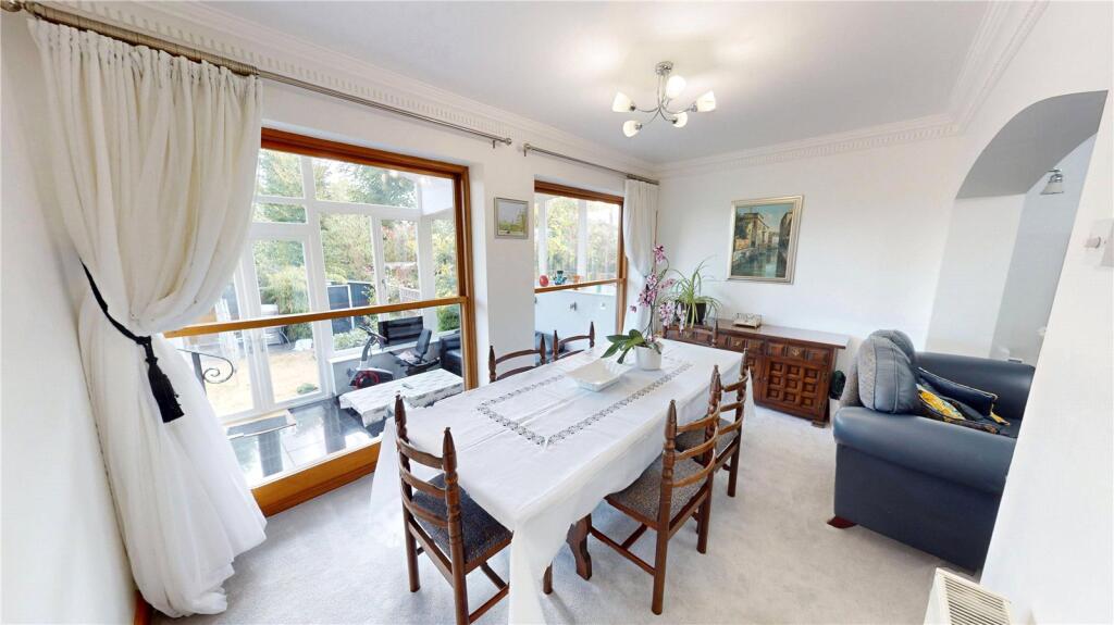 House in Southend-on-Sea - View 4