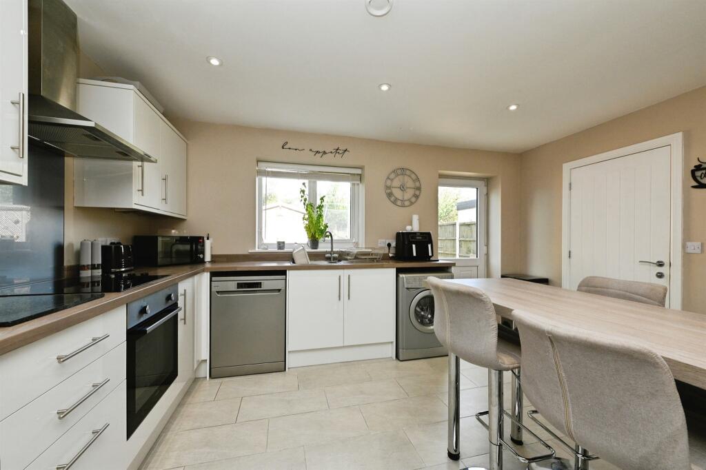 Tony Scase Court, Grimston, King's Lynn photo 4