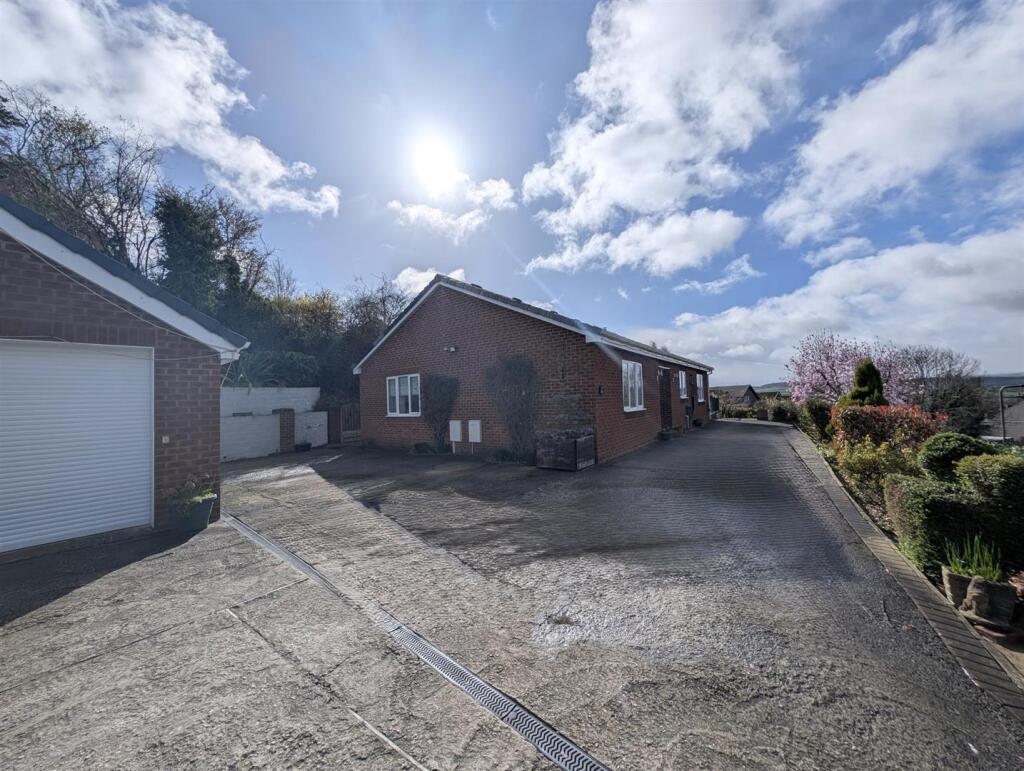 Main image of property: Sackup Lane, Darton, Barnsley, S75 5AR