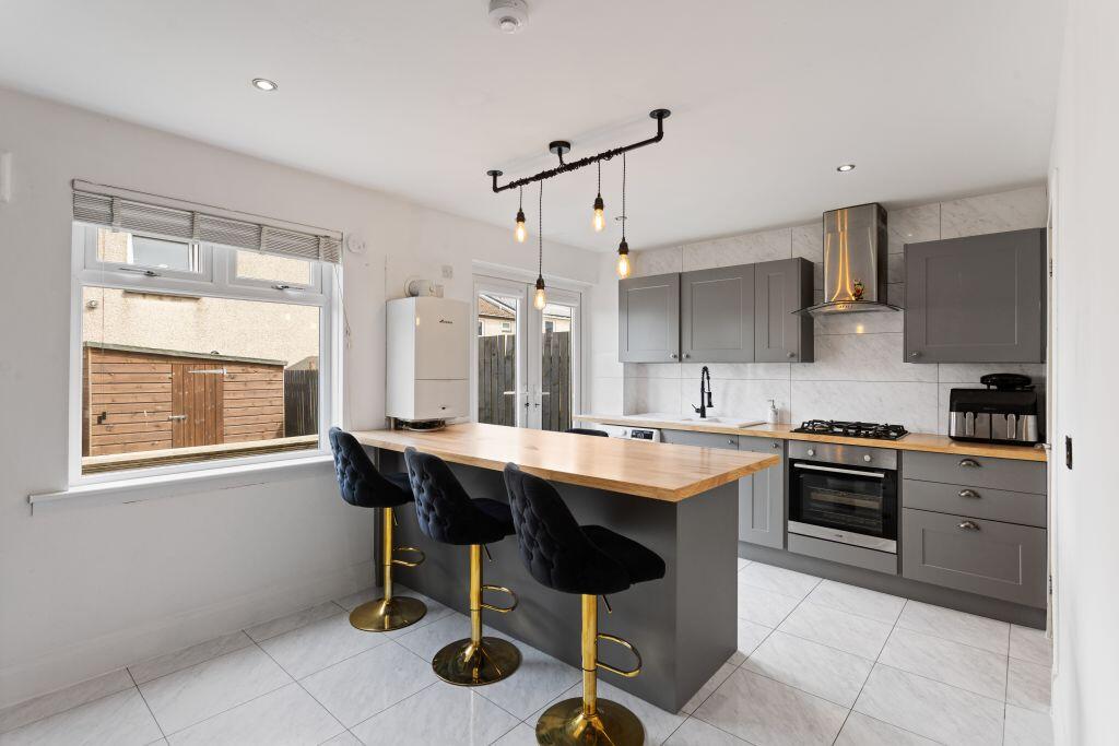House in Edinburgh, West Lothian - View 5