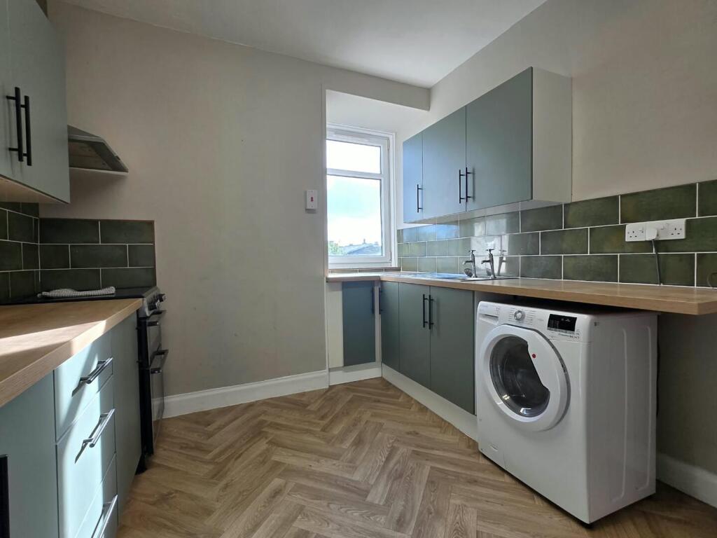 Apartment in Perth - More