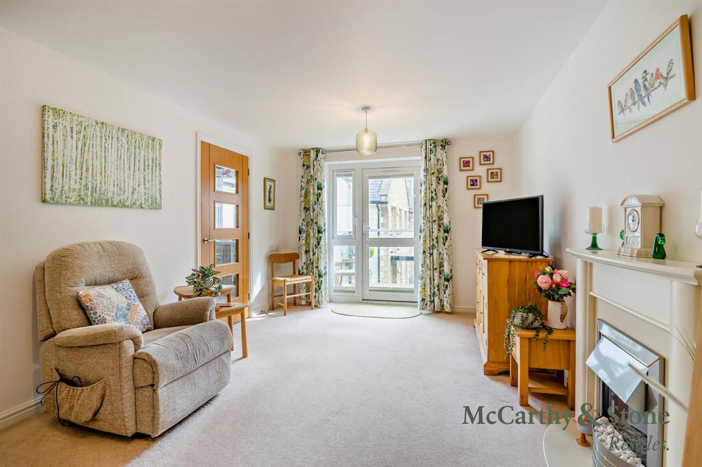 Apartment in Bath - View 3