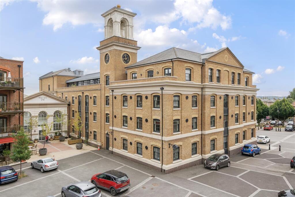 2-bed other on Bowes Lyon Place, Poundbury, Dorchester, £310,000