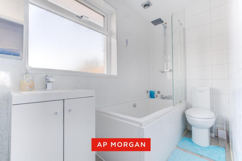 Additional image 18 of Brook End Drive, Henley-in-Arden, Warwickshire, B95