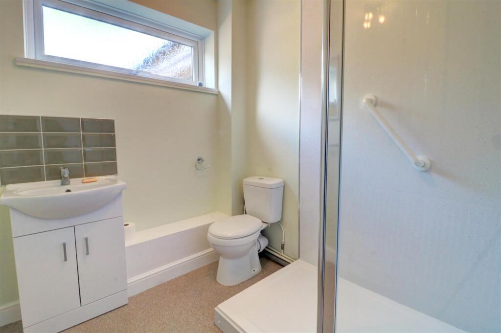 Apartment in Walsall - View 5
