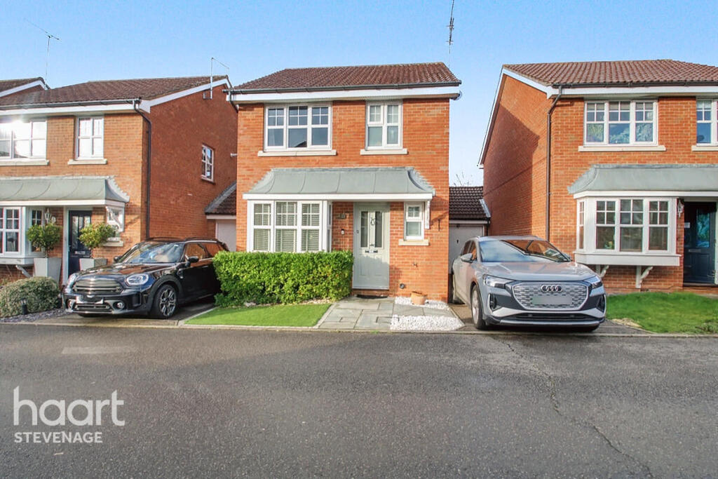 Main image of property: Pike End, Stevenage