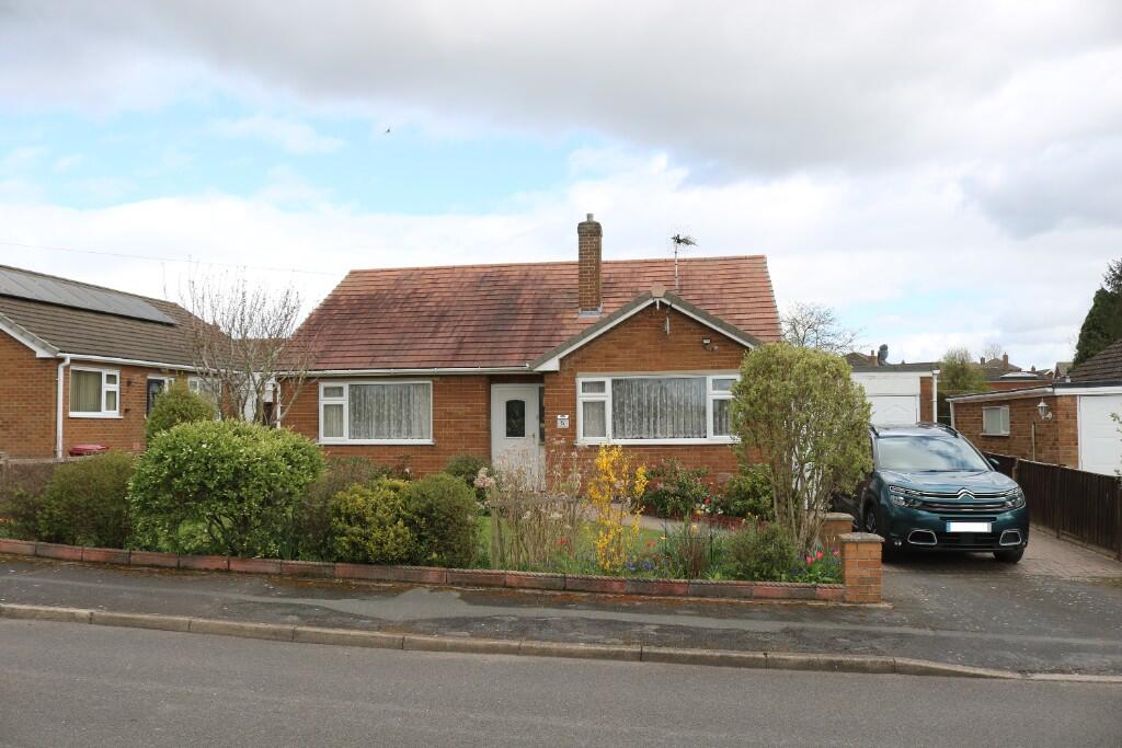 Main image of property: 5 Wyvern Close, Crowle, DN17 4NW