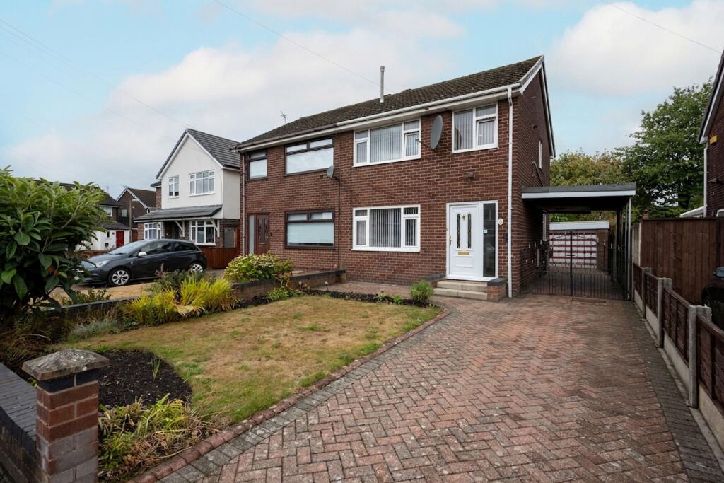 Main image of property: Warpers Moss Close, Burscough, L40
