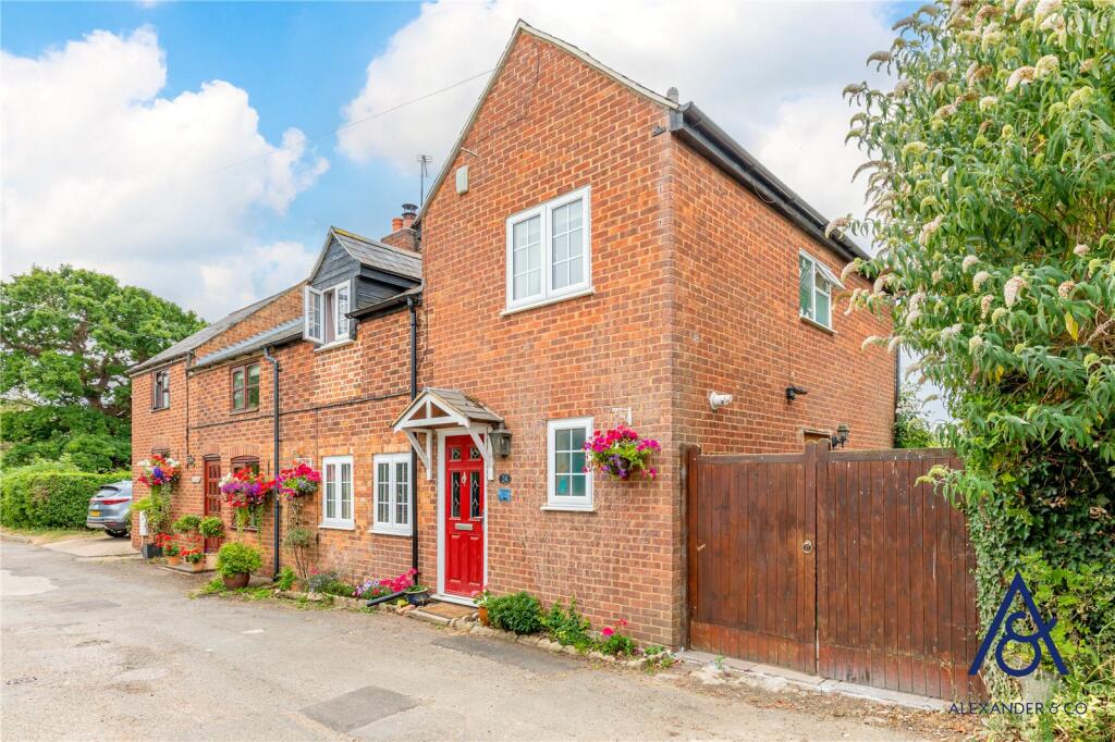 Main image of property: Lenborough Road, Buckingham