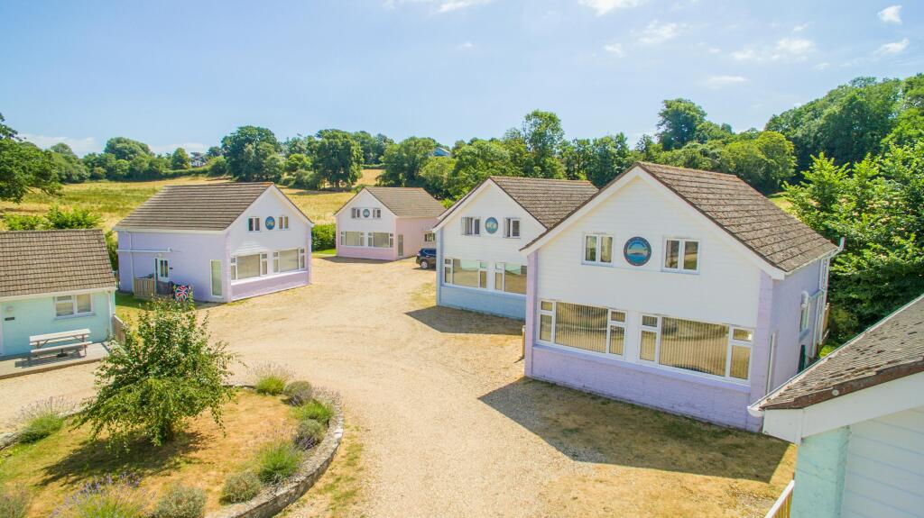 1 View of 4 Beds 4 Bed.jpg