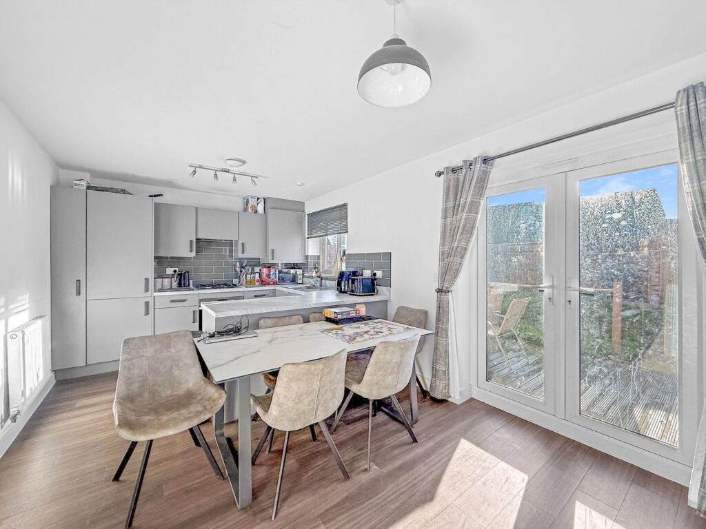 Additional image 11 of Swallows Rise, Westbury, BA13