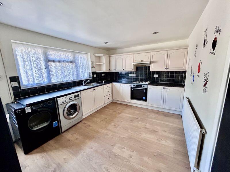 Albert Road, Cinderford photo 2