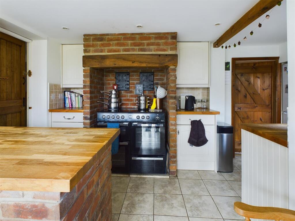 House in King's Lynn and West Norfolk, Wretton - View 4