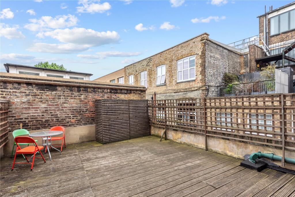 Main image of property: Essex Road, Islington, London, N1