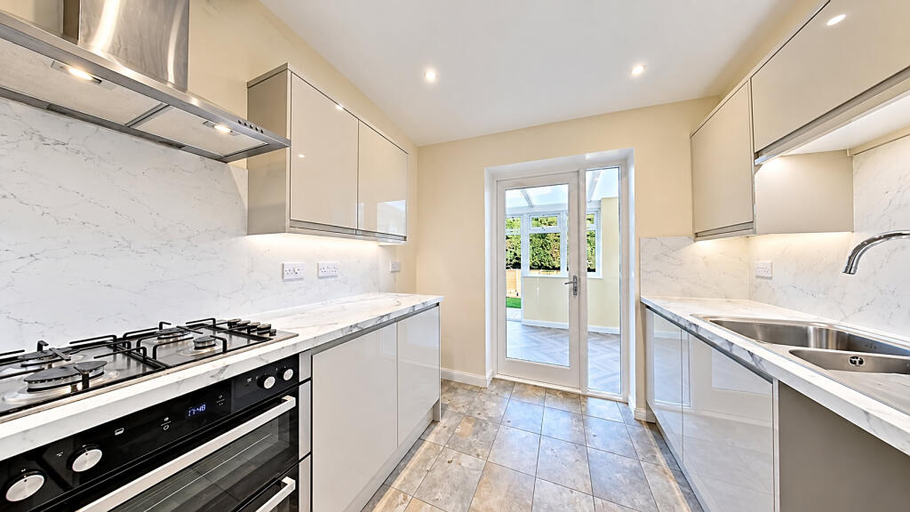 House in Herne Bay, West End - View 4