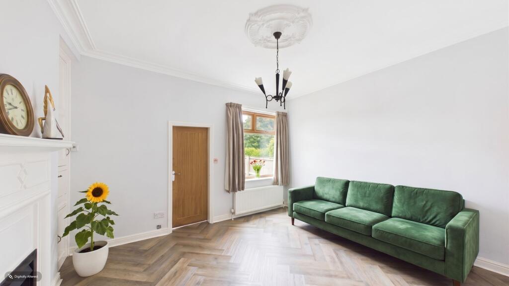 Poplar Grove, Bradford, BD7 photo 3